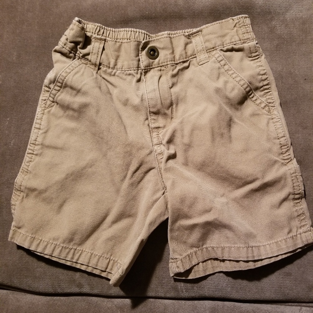 Boys size 24 months shorts